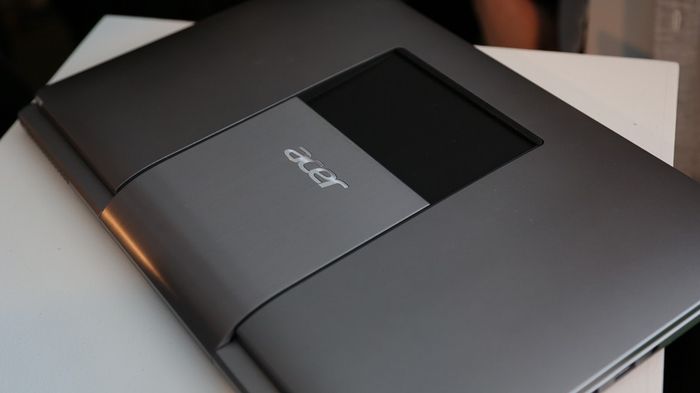 Acer Aspire R7 – новый ноутбук с поворотным сенсорным экраном