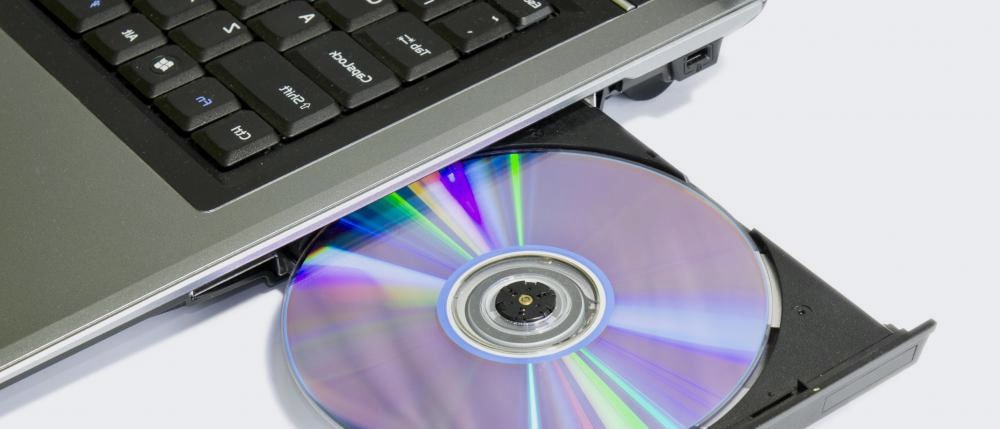 Почему дисковод в ноутбуке не читает диск — что сделать, чтобы увидел